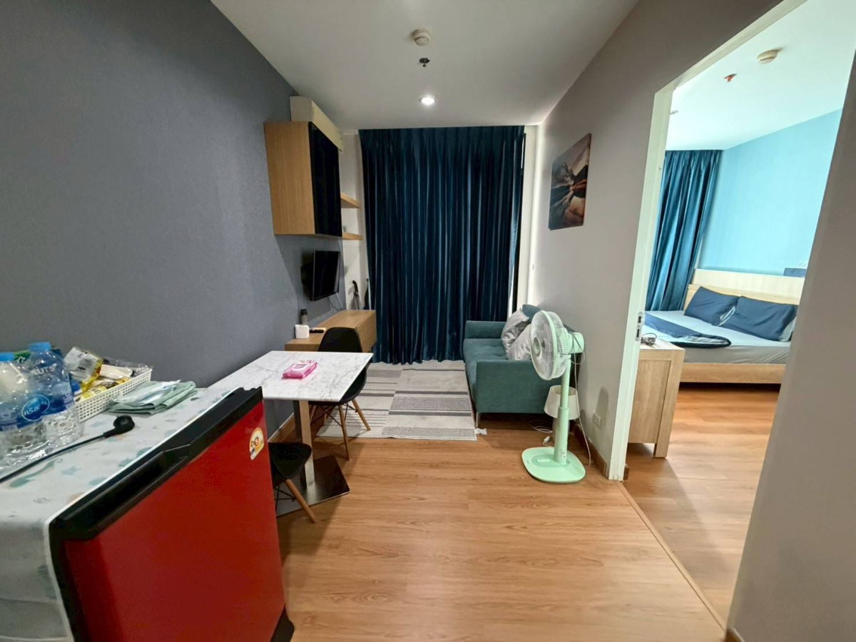 picture  1 Bed 1 Bath UP Ekamai Great location Nice Room - 3/7