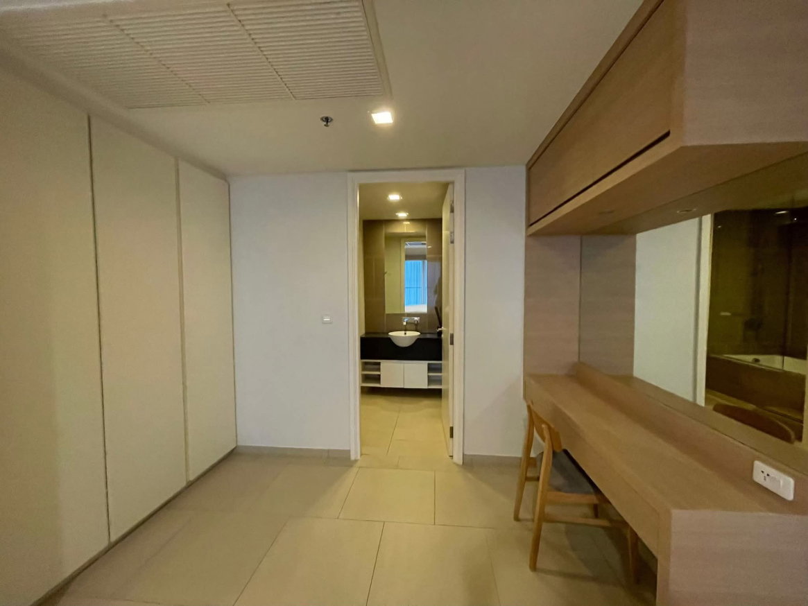 picture Zire Wongamat Tower A with unobstructed sea view 1bed 1bath - 10/11