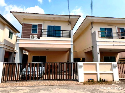 เช่าบ้านแฝด ชลบุรี : ให้เช่าบ้านแฝด ม.มณีรินทร์วิลเลจ หนองมน ชลบุรี