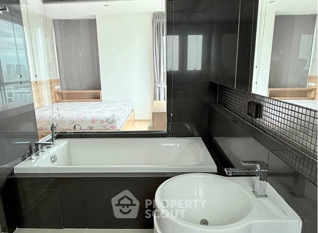 picture 2-BR Condo at RHYTHM Phahon-Ari near BTS Saphan Khwai (ID 2810027) - 6/10