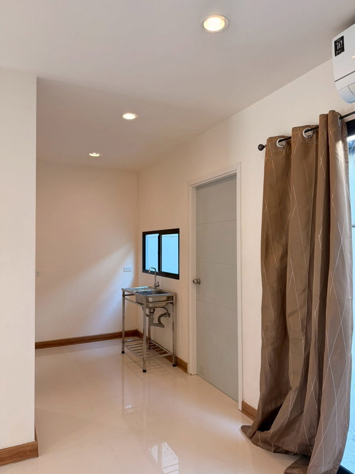 รูป ขายทาวน์โฮม 3 ห้องนอน 2 ห้องน้ำ 2 ที่จอดรถ บ้านสวย แสงสวย  - รูปที่ 7/17