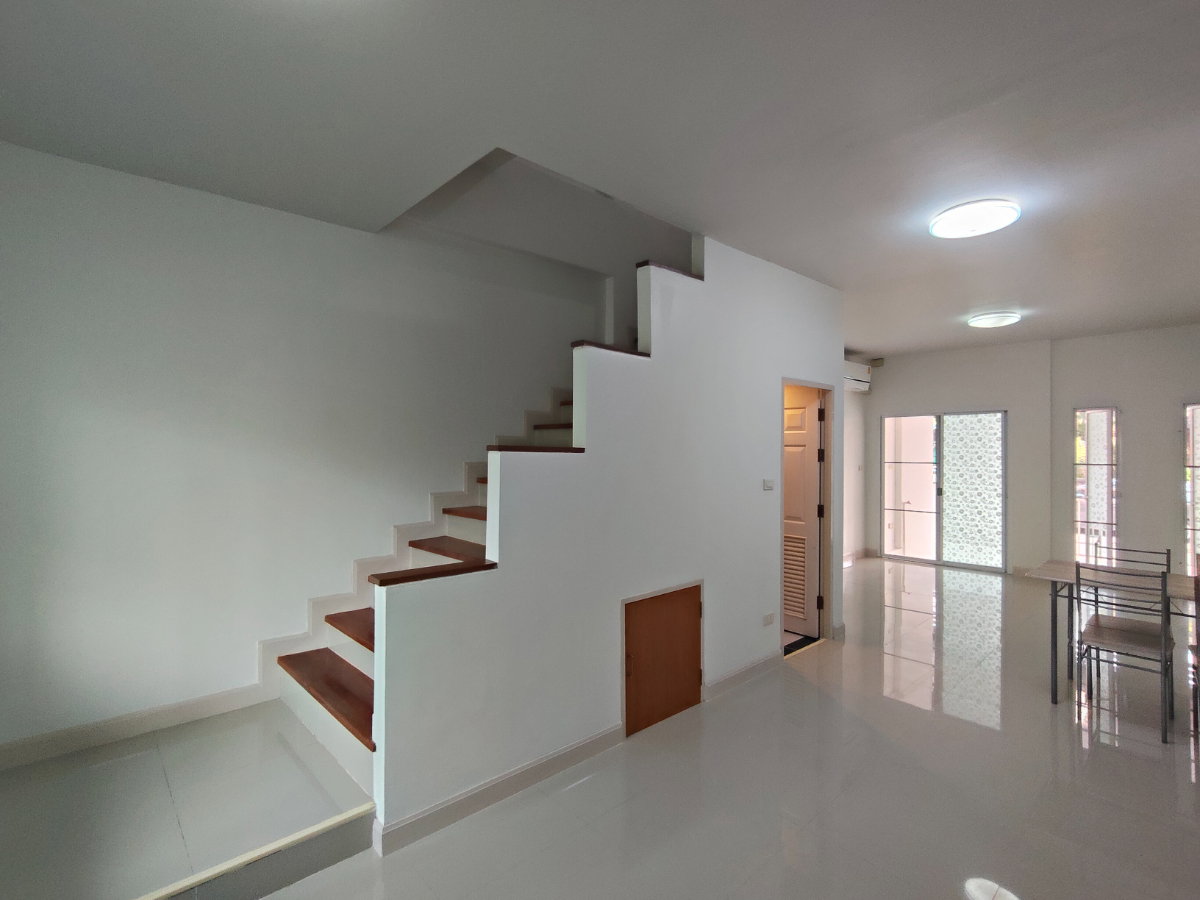 รูป K1918 ให้เช่าทาวโฮม2ชั้น เข้าซอยมิตรภาพ11 เพียง 200เมตร ใกล้มหาวิทยาลัยขอนแก่น 8 นาที 2 ห้องนอน 2 ห้องน้ำ  - รูปที่ 28/30