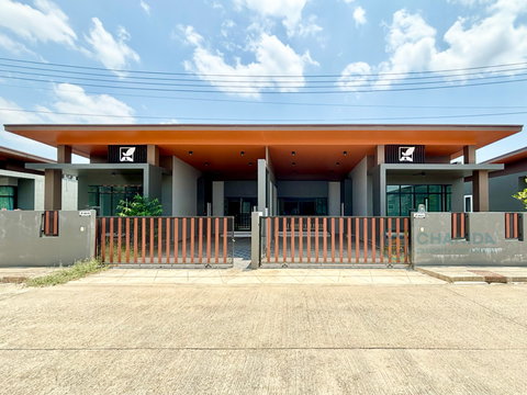     บ้านแฝดให้เช่า บ้านพรุ หาดใหญ่ 3 ห้องนอน 13,000/เดือน มี รปภ.