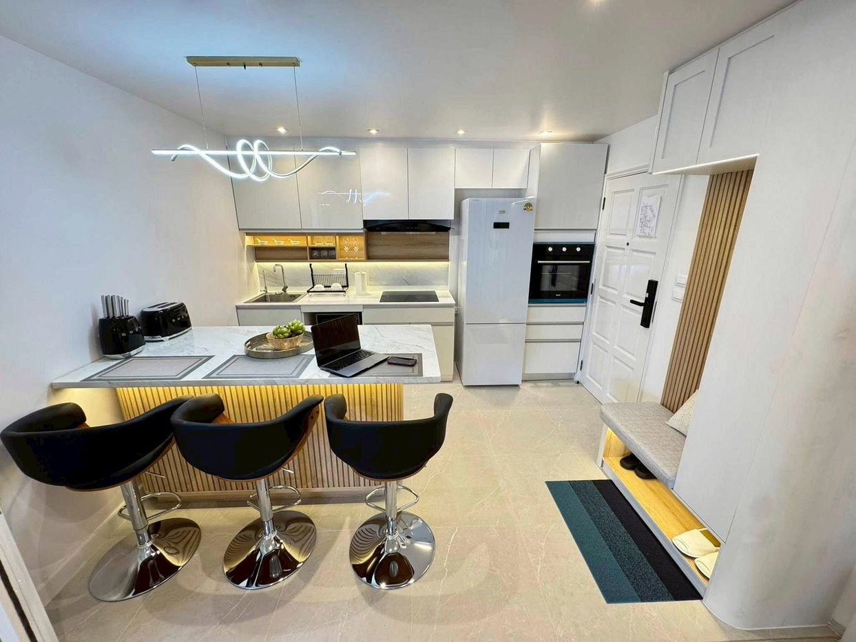 picture LTH15027 – Spacious Condo High Floor for Rent Chong Nonsi | Family Living Best Value | Near BTS Chong Nonsi | 75,000 THB | คอนโดให้เช่า ช่องนนทรี ชั้นสูง ครอบครัวอยู่สบาย คุ้มค่า ใกล้ BTS ช่องนนทรี - 1/5