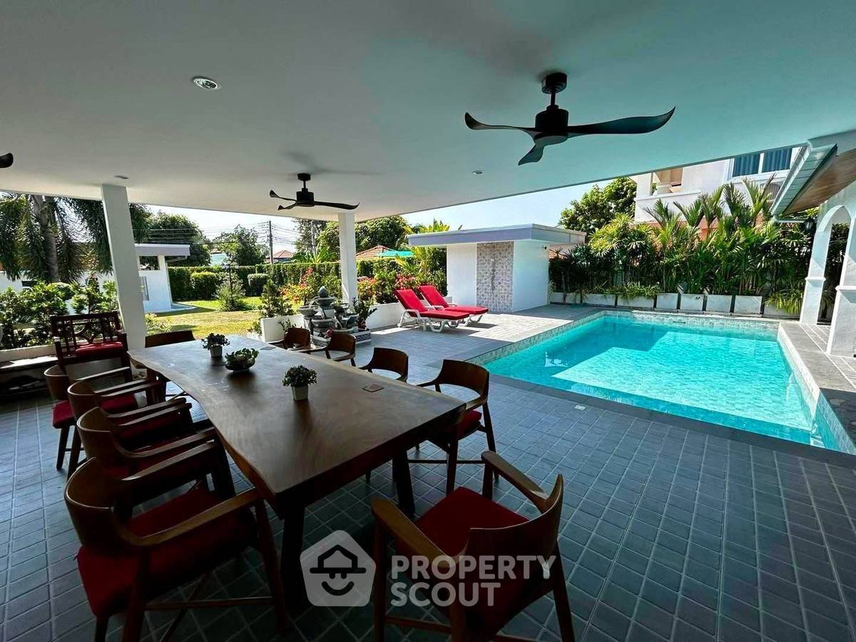 รูป วิลล่า 3-ห้องนอน ใกล้ พัทยาตะวันออก (ID 2812353) - รูปที่ 10/17