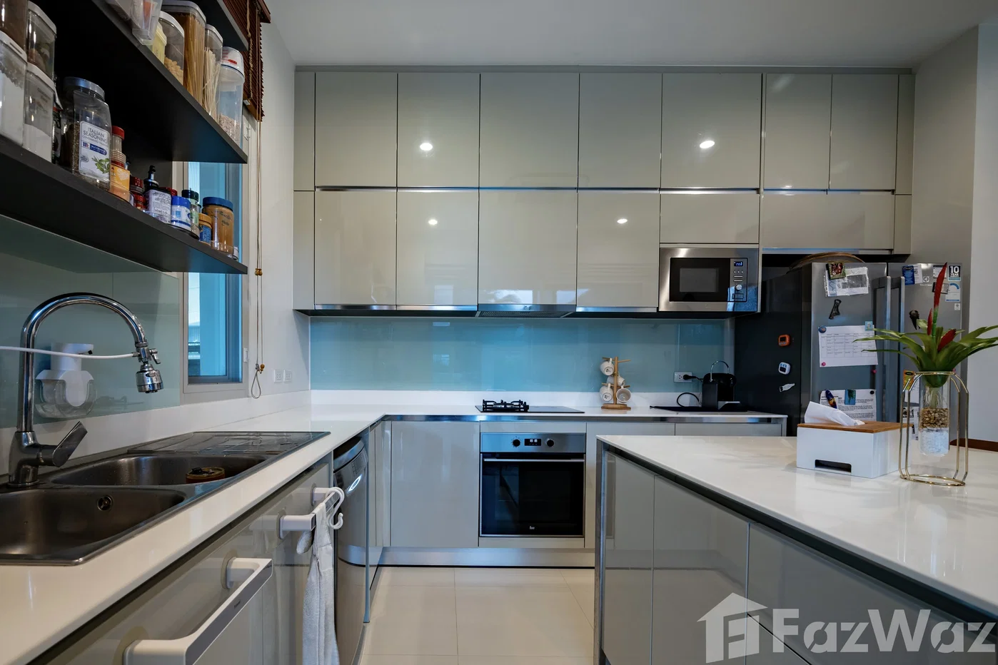 picture Peykaa Estate 6193818 - 7/26