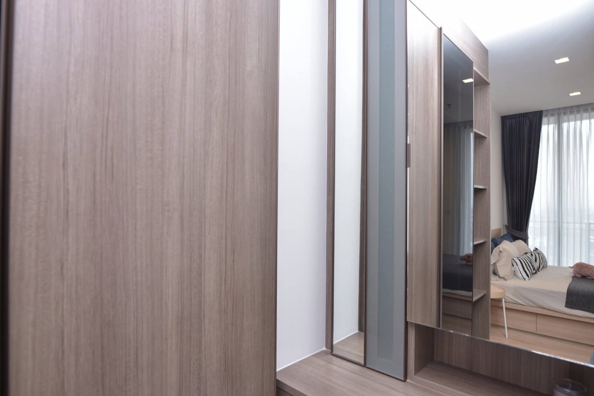 picture ❄OPol260420 The Line Phahon-Pradipat - 12/15