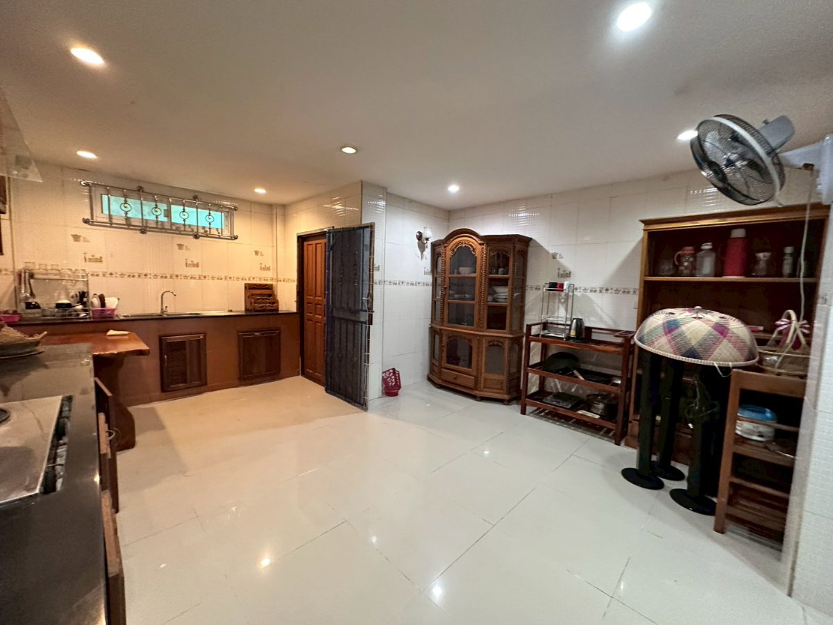 รูป บ้านร็อคการ์เด้น บายพาส 6 5 ห้องนอน 3 ห้องน้ำ - รูปที่ 13/37