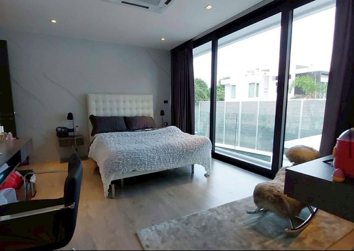 picture Luxury house for sale, Pattaya City - 3/19