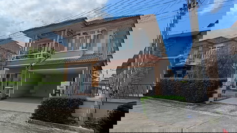 เซนสิริ โฮมแยกเจ บ้านเช่า 2 ชั้น  ระหว่างบางเสร่ กับสัตหีบ บรรยากาศดี