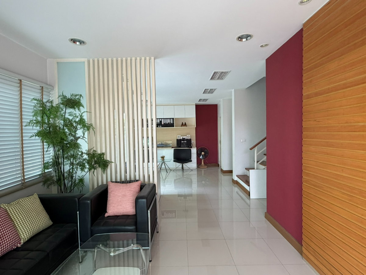 รูป ขายบ้านเดี่ยว 4.5ล้าน : เดอะทรัสต์ วิลล์ วัชรพล-หทัยราษฏร์ - รูปที่ 22/40