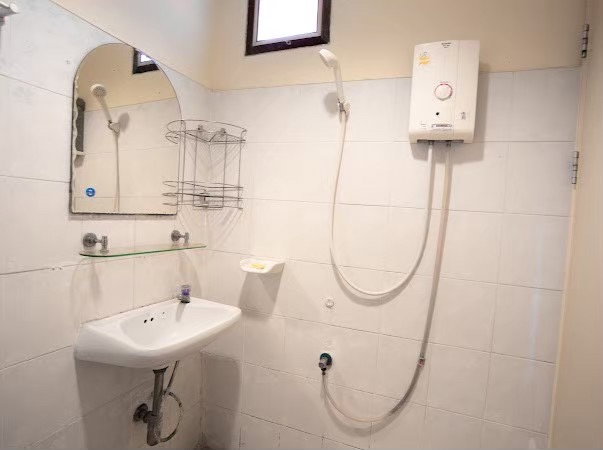 รูป นงลักษณ์แมนชั่น อุบล ห้องพักสะอาด สงบ ปลอดภัย ใจกลางเมืองอุบลฯ - รูปที่ 4/10