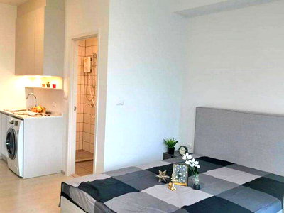 Condos for sale MRT Huai Khwang : [Owner post] Best price for sell! Chapter one Eco Ratchada-Huaikhwang. A Cozy studio room with corner unit. High floor ready to transfer.