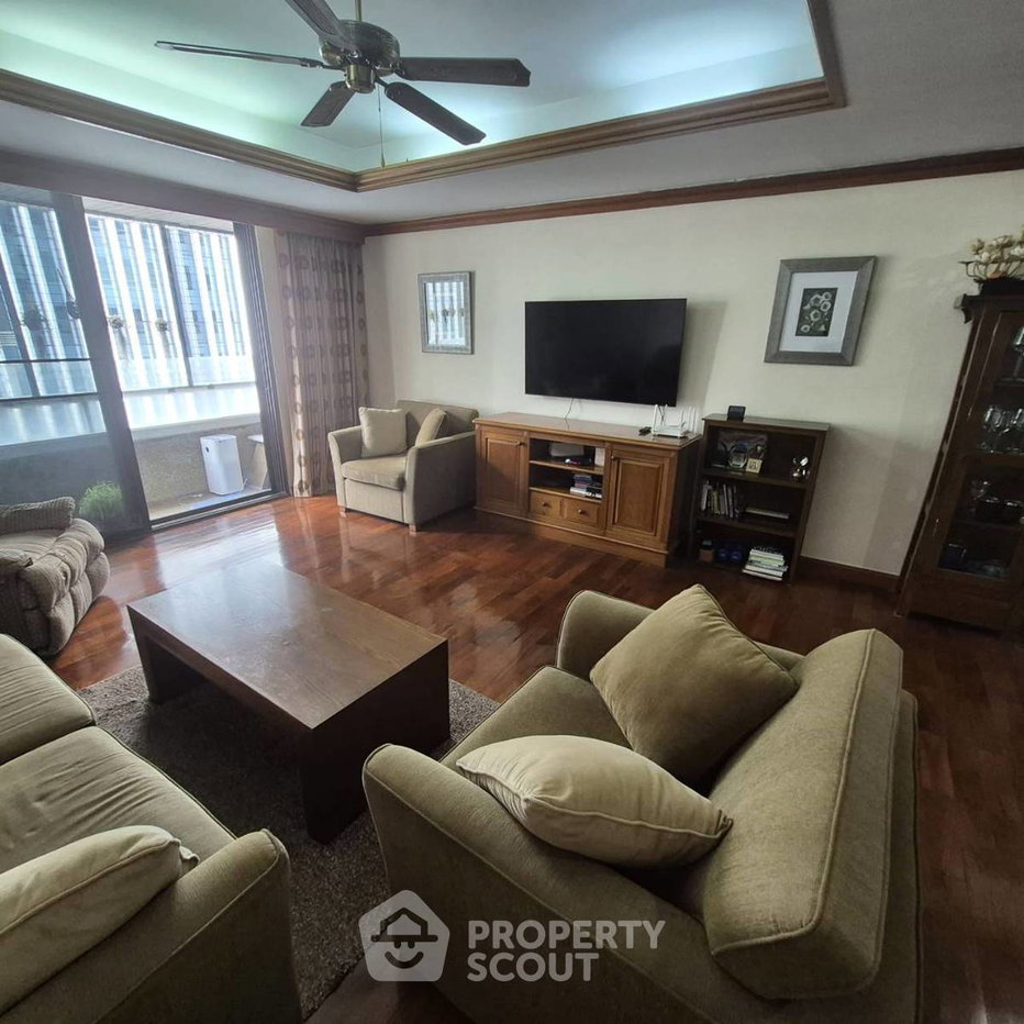 picture 3-BR Condo at Asoke Tower near MRT Phetchaburi (ID 2811561) - 2/8