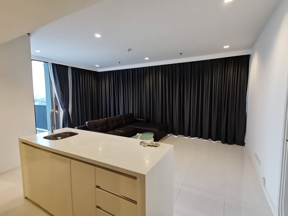 รูป Available for rent! Nara9 Condominium for 2 Bedroom with 80sqm [Corner river view unit]. Fully Furnished ready to move in. - รูปที่ 2/17