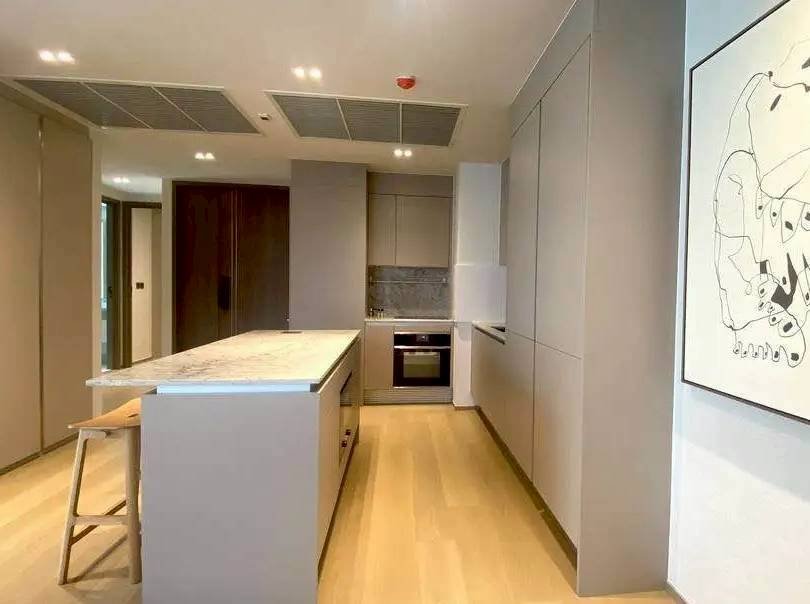 รูป LTH15012 – Luxury Condo Pet-Friendly for Rent Ploenchit | City Lifestyle Best Value | Near BTS Ploenchit | 160,000 THB | คอนโดให้เช่า เพลินจิต เลี้ยงสัตว์ได้ ไลฟ์สไตล์เมือง คุ้มค่า ใกล้ BTS เพลินจิต - รูปที่ 4/6