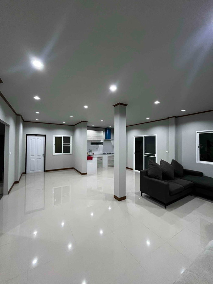 รูป ให้เช่าบ้านเดี่ยว 2 ชั้น หมู่บ้านวราวิลล์ 2   ถ. 345  ซ.เงินล้าน ต.บางคูวัด อ.เมือง จ.ปทุมธานี - รูปที่ 4/6