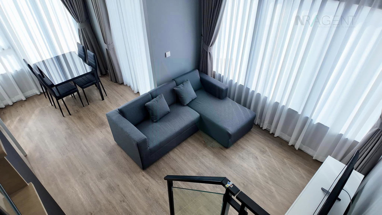 รูป 🚩 ให้เช่าคอนโด ไซมิส พระราม 9 อาคาร C ชั้น 7 Duplex 2 ห้องนอน ขนาด 54 ตรม ใกล้ ใกล้ MRT พระราม 9 - รูปที่ 2/8