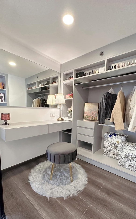รูป  ให้เช่าคอนโด Knightsbridge Space Ratchayothin  ห้องสวย Duplex 2 ชั้น เพดานสูง โปร่งสบาย ไร้รอยร้าว พร้อมเข้าอยู่ทันที!  - รูปที่ 4/10