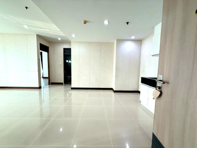 ขายคอนโด : ขายด่วน ศุภาลัย พรีเมียร์ ราชเทวี 2 ห้องนอน ห้องสวย วิวเทพ ต่ำกว่าตลาดเยอะเลย