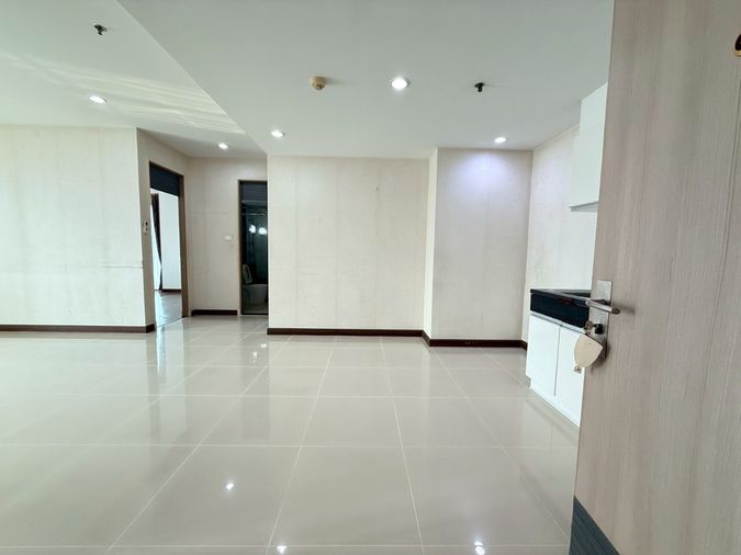 ขายด่วน ศุภาลัย พรีเมียร์ ราชเทวี 2 ห้องนอน ห้องสวย วิวเทพ ต่ำกว่าตลาดเยอะเลย