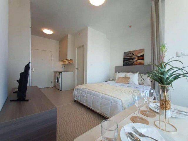 รูป เจ้าของปล่อยเอง Chapter One Eco Ratchada-Huaikhwang. Studio ห้องมุมวิวดีชั้นสูง มีครบทุกอย่างพร้อมย้ายเข้า ราคาคุยได้ครับ - รูปที่ 7/7