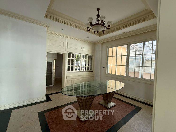 รูป บ้าน 4-ห้องนอน ใน ดอกไม้ (ID 2785489) - รูปที่ 2/9