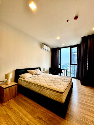 Condos for rent Airport Link Ratchaprarop : CD281/For Rent: XT Phayathai | High Floor (28th) with Stunning Views | Spacious 1-Bedroom | Ready to Move In