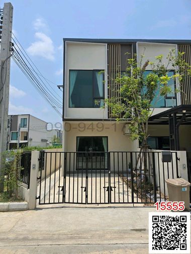 For rent: 2-story corner townhouse in Attitude Kraf Village, Bangna Km. 5, near Mega Bangna.