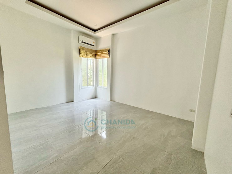 รูป     บ้านชั้นเดียวให้เช่า บ้านพรุ หาดใหญ่ 3 ห้องนอน 15,000/เดือน พร้อมแอร์ 3 เครื่อง - รูปที่ 10/20