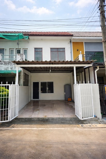 รูป 🏡✨ ทาวน์เฮาส์ทำเลดี “ซอยสามัคคี 19” — เข้าอยู่ได้ คุ้มเกินราคา! ห่างปากซอยเพียง 150 เมตร) - รูปที่ 1/16