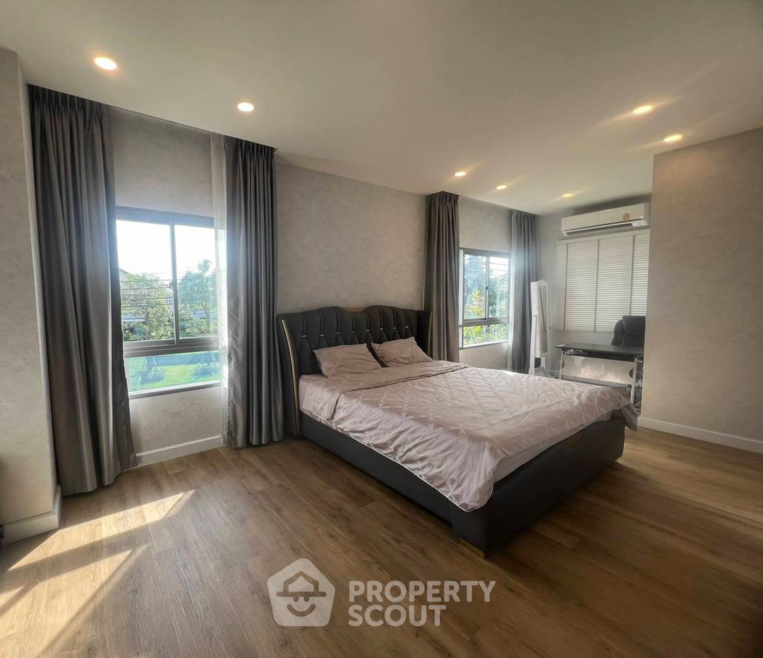 รูป บ้าน 4-ห้องนอน ที่ เพอร์เฟค เพลส พระราม 9-กรุงเทพกรีฑา ใน คลองสองต้นนุ่น (ID 2812130) - รูปที่ 19/20