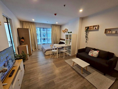 🔥This price is a rare find!🏢 Condo for rent: Regent Home Wutthakat 💰 9,500 THB/month 🏡 Size: 26 sq.m.