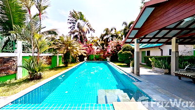 บ้านเดี่ยว ภูเก็ต : ขาย วิลล่า 5 ห้องนอน ใน ป่าคลอก, ภูเก็ต 1392954
