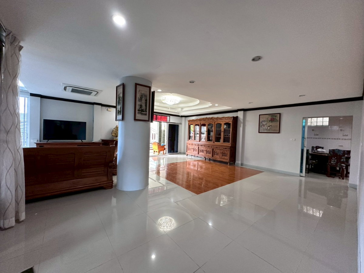 รูป บ้านร็อคการ์เด้น บายพาส 6 5 ห้องนอน 3 ห้องน้ำ - รูปที่ 19/37