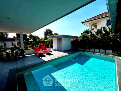 บ้านเดี่ยว ชลบุรี : วิลล่า 3-ห้องนอน ใกล้ พัทยาตะวันออก (ID 2812353)