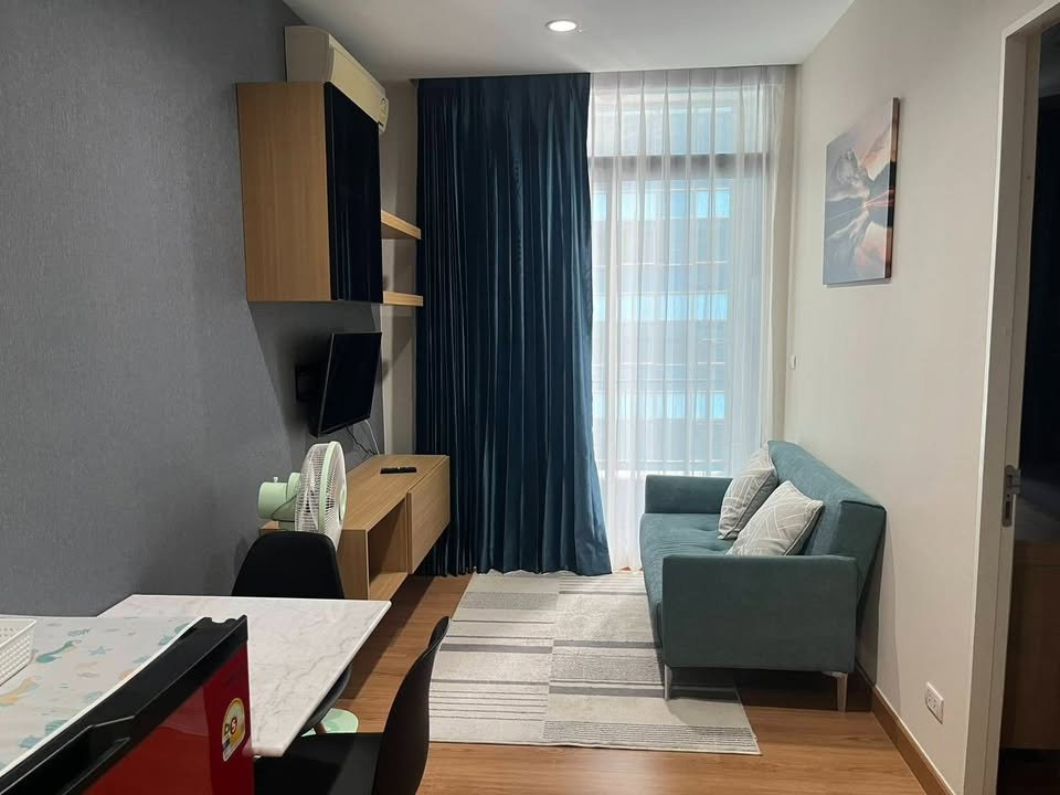 picture  1 Bed 1 Bath UP Ekamai Great location Nice Room - 1/7