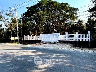 ที่ดิน หางดง เชียงใหม่ : ที่ดินสำหรับปล่อยขาย 1,204 ตารางเมตร แถว ใน ขุนคง (ID 2662249)