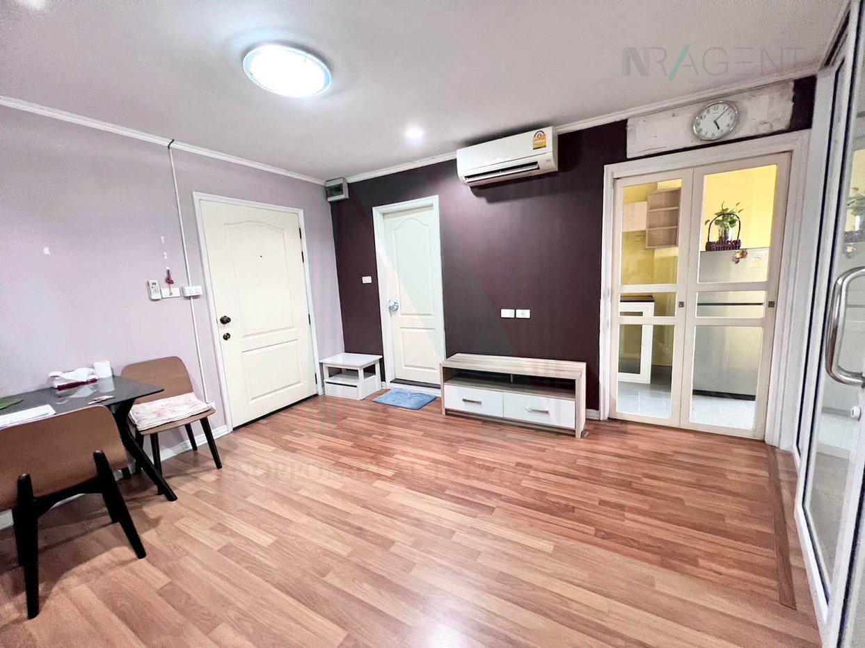 รูป ให้เช่าคอนโด ลุมพินี เพลส นราธิวาส 24 อาคาร B ชั้น 9 1 ห้องนอน ขนาด 33 ตรม ใกล้ โรงเรียนนานาชาติสาทรใหม่ - รูปที่ 2/8