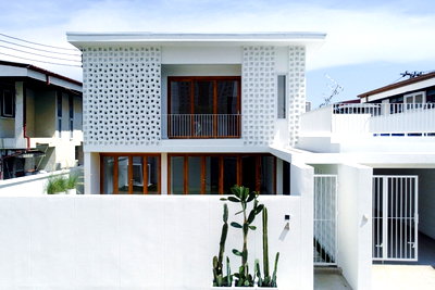 Houses for sale Ramkhamhaeng University : R161 🏡✨ Renovated detached house, Rama 9 Soi 43, excellent location near The Nine ✨🏡 Ready to move in. Price 17.5 million baht.