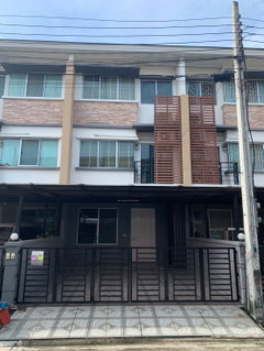 รูปภาพ R2979 ให้เช่าทาวน์โฮม 3 ชั้น Town Plus เกษตร – นวมินทร์ (ว่างค่ะ) บ้านพร้อมอยู่ จอดรถสะดวก