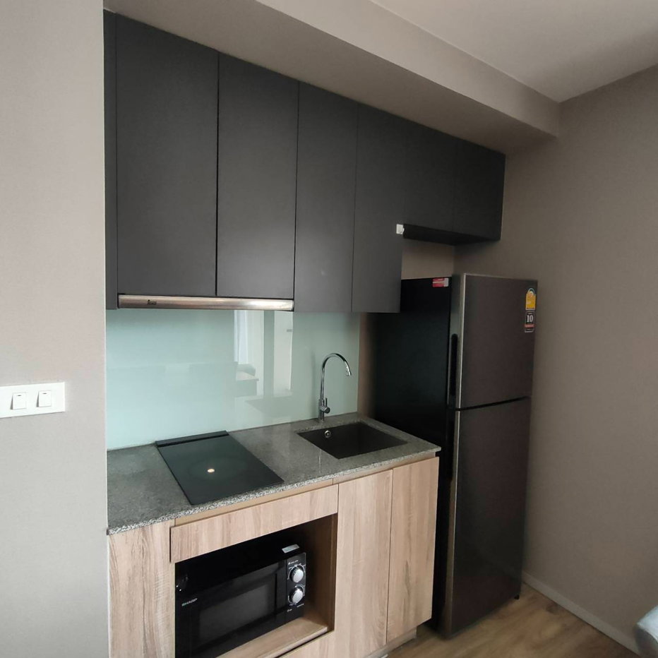 รูป 💙💛❤️(For Rent)Blossom Condo Sathorn Charoenrat 🚝 BTS สุรศักดิ์(มีรถตู้รับส่ง) - รูปที่ 5/9