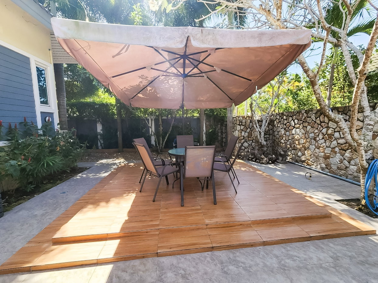 รูป East Pattaya Pool Villa for Sale 3 Bedroom Large Private Pool - รูปที่ 15/16