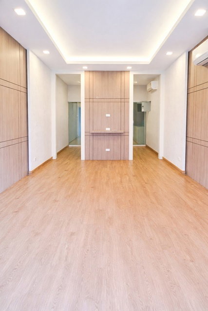 รูป อารีย์ สุทธิสาร แพลทินัม แฟชั่น มอลล์ 3.7 กม.รถไฟฟ้า BTS สะพานควาย 1.3 กม. โฮมออฟฟิศ 3 ชั้น อินทามระ12-16 2-3นอน 3แอร์ วิภาวดี 2น้ำ - รูปที่ 3/8