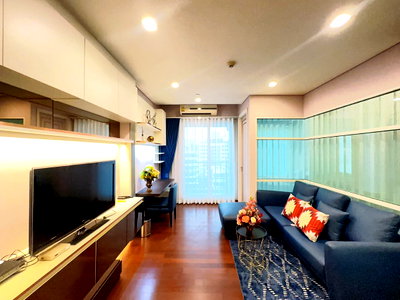 Condos for rent : ⚡ Comfortable Living in Thonglor 1BR Condo Call 063-6165390