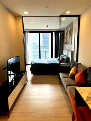 Condos for sale : [Sale with Tenant! Special Price P-142486] One 9 Five Asoke - Rama 9 near MRT Phra Ram 9 Huai Khwang 085-592-2897 Line: @easythaihome