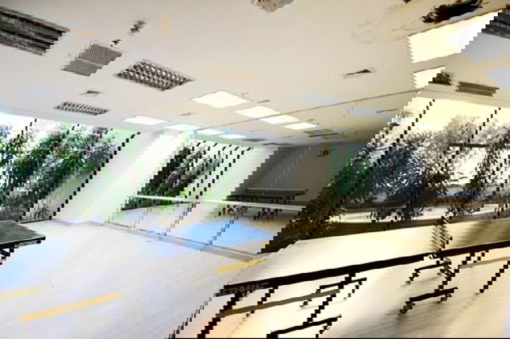 รูป  ขายพร้อมผู้เช่า !! Sathorn Gardens, 3 ห้องนอน, 4 ห้องน้ำ, ชั้นสูง 25++, ห้องนั่งเล่นกว้าง, ห้องครัวใหญ่ !! Code C20230203722 แต่งครบ, ราคาพิเศษ!!📣📣 - รูปที่ 4/5