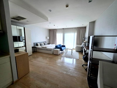 Condos for rent : Code: 26KJ1901  for rent Noble Remix 🔥🔥 Line ID: @kjcondo (with @)🔥🔥