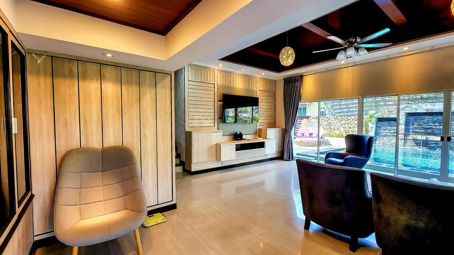 รูป East Pattaya Pool Villa for Sale 3 Bedroom Large Private Pool - รูปที่ 5/16
