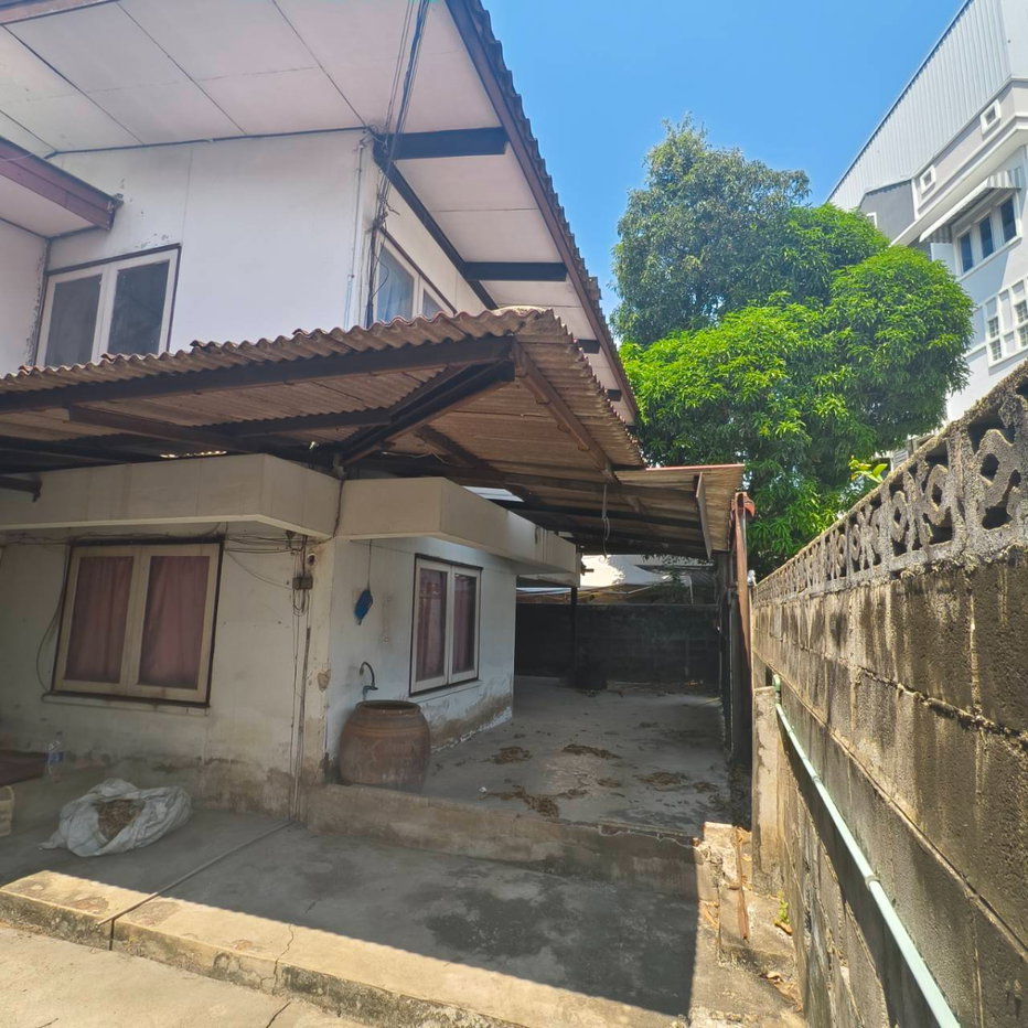 รูป ด่วน! ขายที่ดินทำเลทองชินเขต 63 ตร.ว. งามวงศ์วาน 43 พร้อมสิ่งปลูกสร้าง (ราคาต่อรองได้) - รูปที่ 3/11